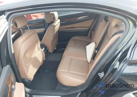 2015 BMW 740Li xDrive из США, поврежденный, VIN WBAYF4C53FD874101